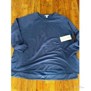 NWT- Athleta Scalloped Sweatshirt